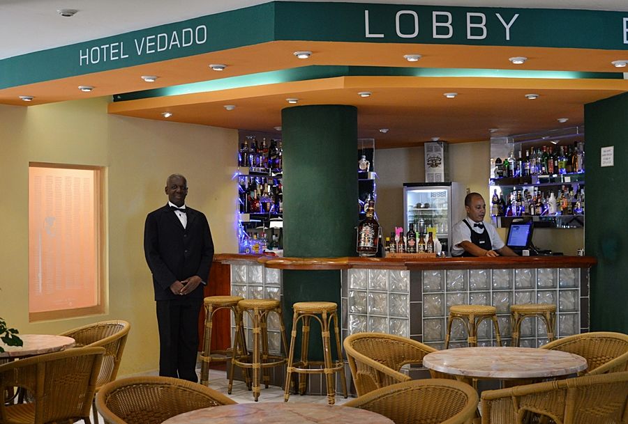 Hotel Vedado ハバナ エクステリア 写真